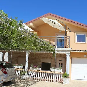 Novoselic Apartmán